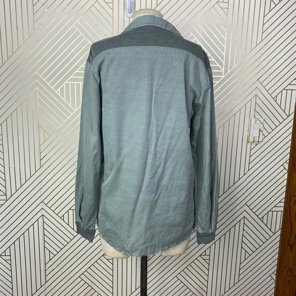 Stateside‎ Green Button-Down Supima Cotton Top - Picture 7 of 12